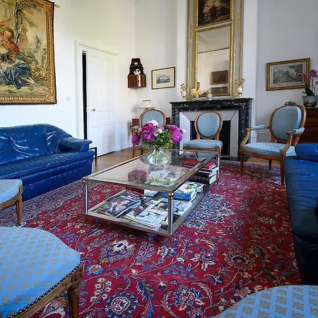 La Demeure De Babette Bed & Breakfast Moulins (Allier)